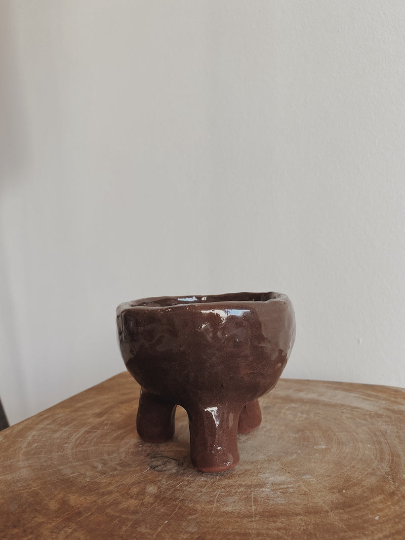 Three legged bowl