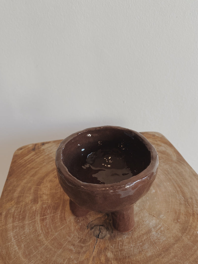 Three legged bowl