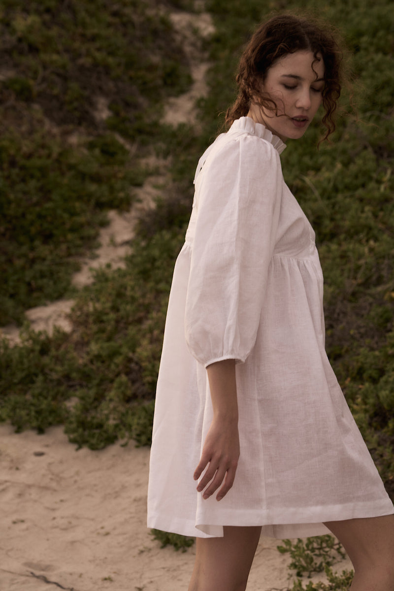 The Yūgen dress | White