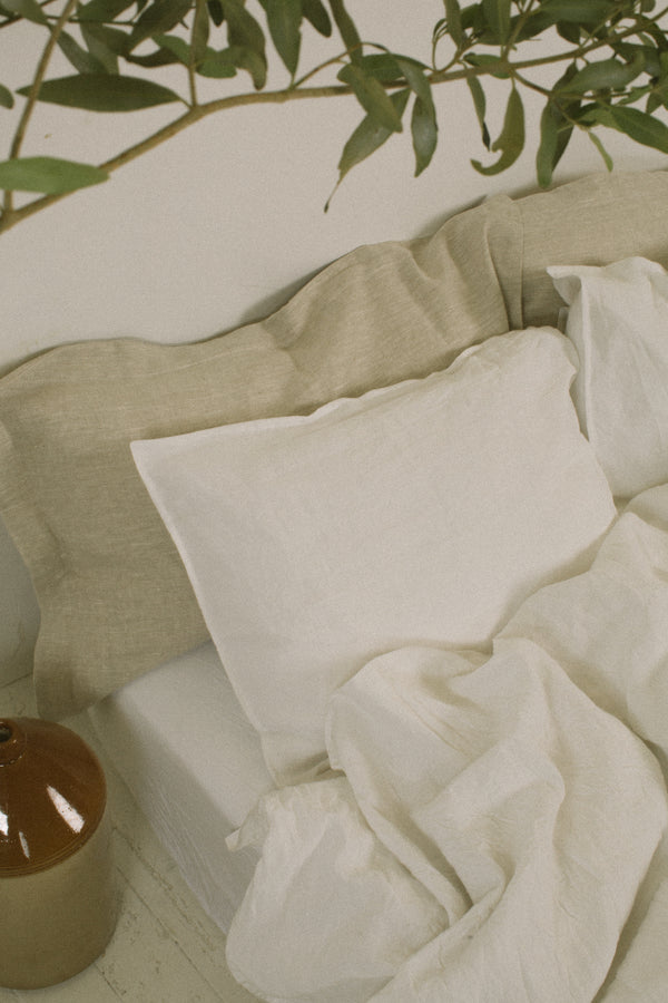 Beau linen bed set