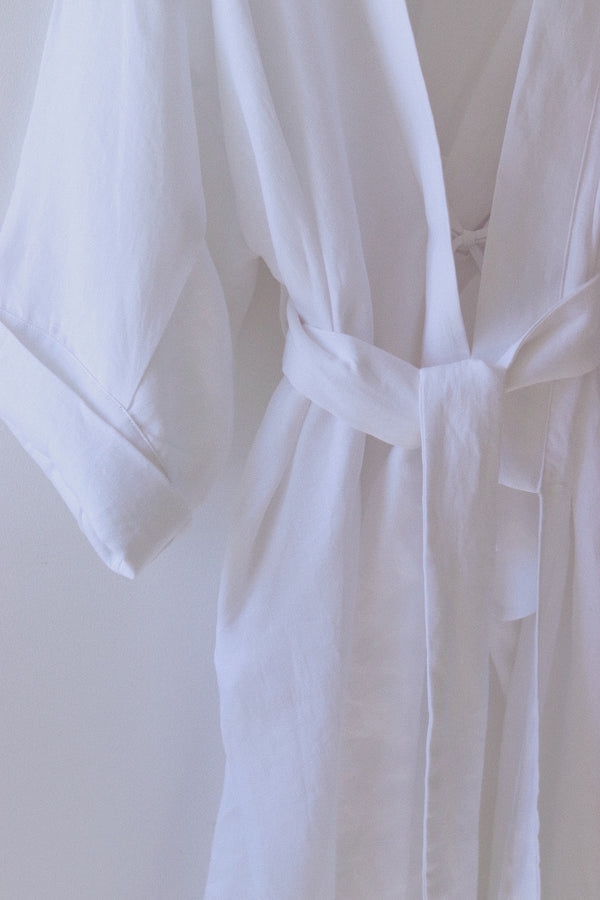 The Kimono | White